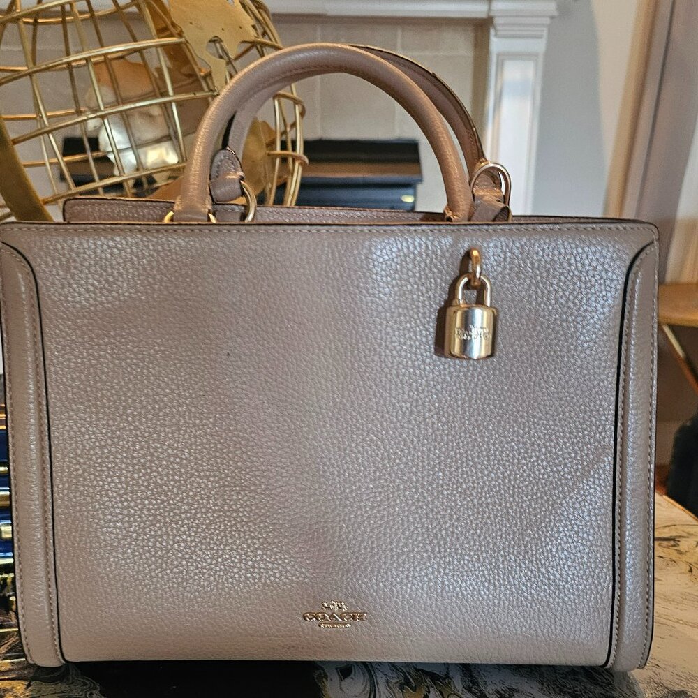 Coach Zoe Carryall 2way Shoulder Handbag Pebbled Leather Beige NO STRAP